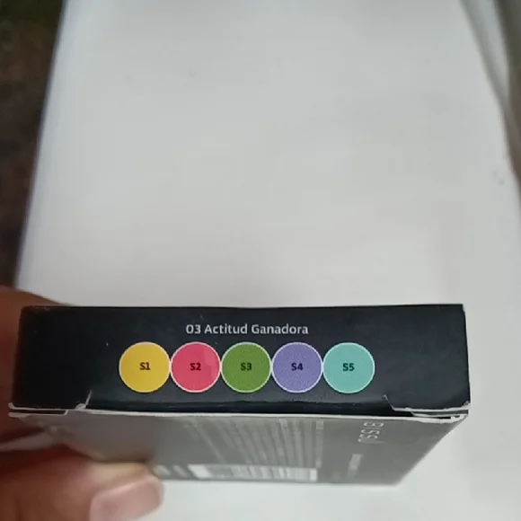 Sombras Quinto Eyeshadow Palette - Vibrant Colors - Picture 2 of 4